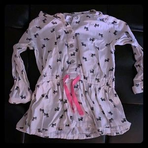 Girl Carters super cute shirt